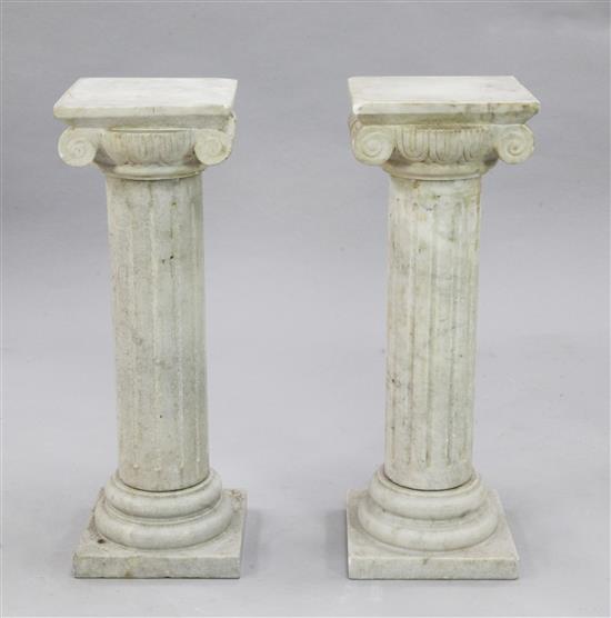 A pair of 19th century marble columns, approx H.2ft 5.5in.